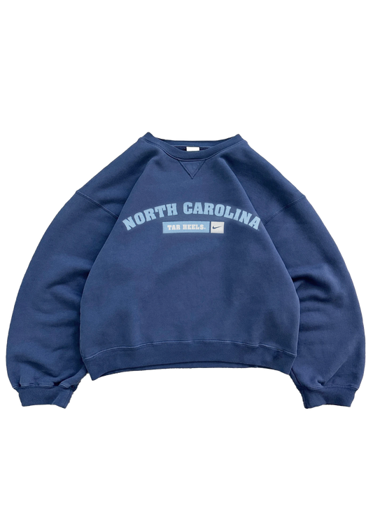 UNC VINTAGE SWEATER