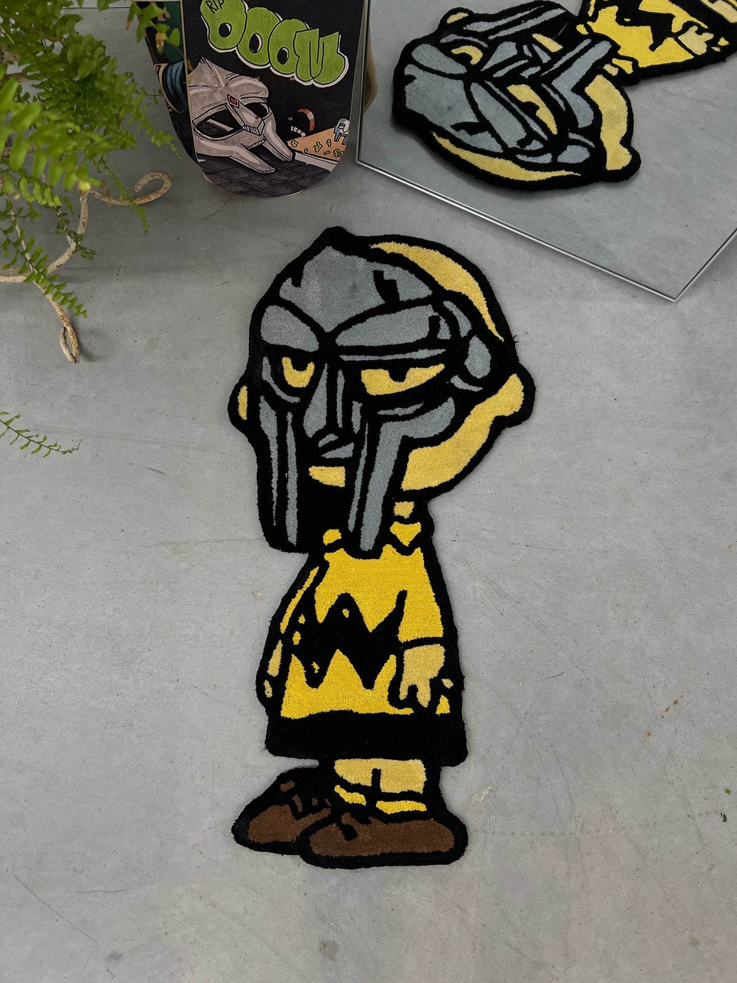 MF CHARLIE BROWN RUG