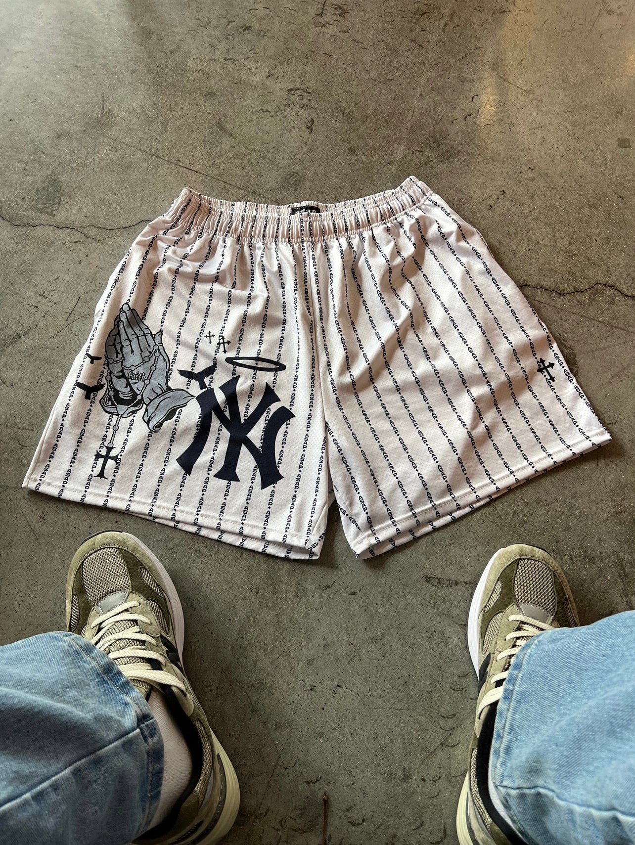 NEW YORK V2 SHORTS